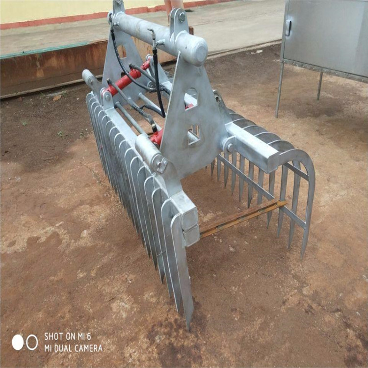 自動抓鬥清汙機