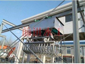 自動抓鬥清汙機